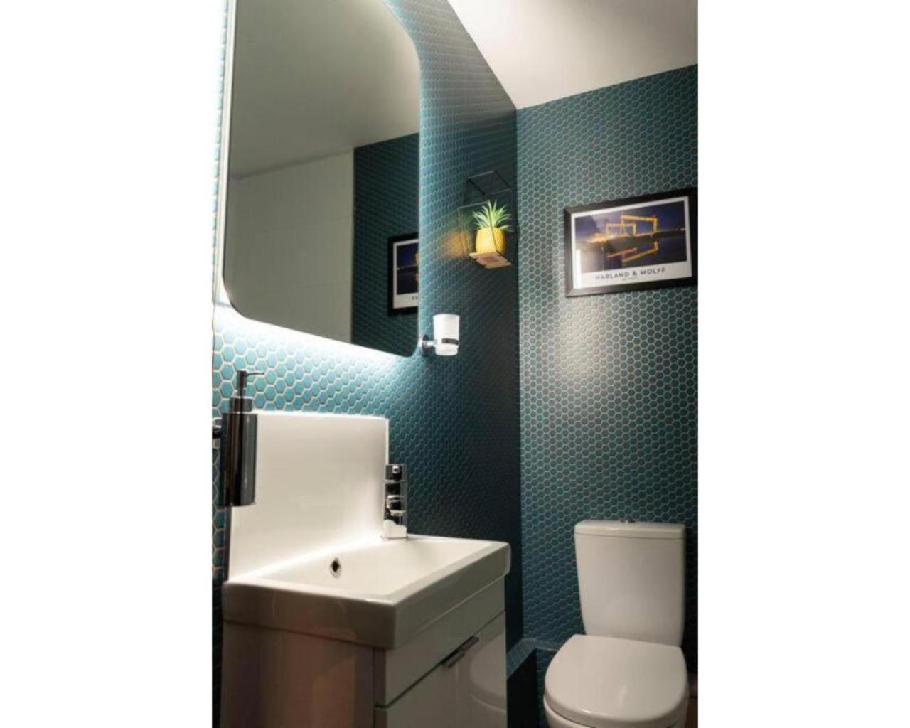 Central Belfast Apartments Queen'S Hideaway Εξωτερικό φωτογραφία